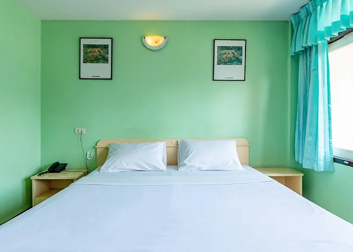 Värdshus Woodlands Bangkok